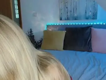Neighbournicole  live sex cam