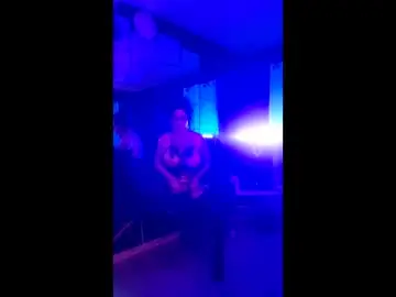 Rhinaray  live sex cam