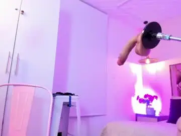 Scarlet__69  live sex cam