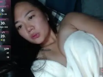Sexypenguin13  live sex cam