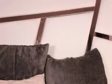 Sussie_thompsom  live sex cam