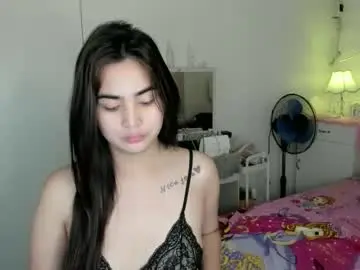 Alovelydollnica  live sex cam