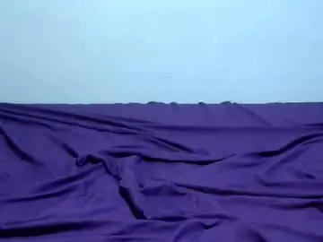 Ebonybloom01  live sex cam