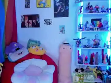 Emmarosse11  live sex cam