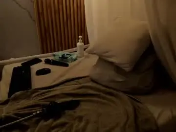Kyliejoness_  live sex cam