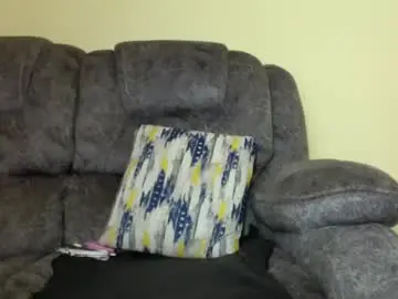 Lilpretty16  live sex cam