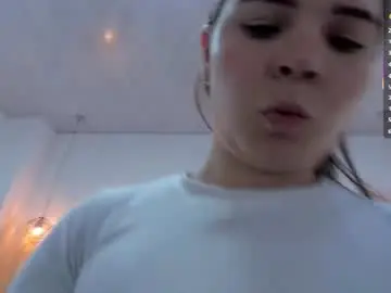 Melody_blake16  live sex cam