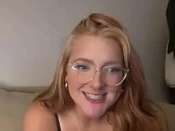 Princessari99  live sex cam