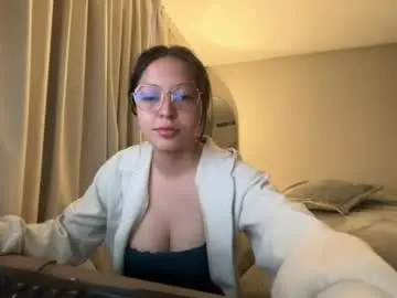 Selenahouston  live sex cam