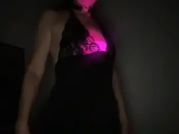 Sexkitten2002  live sex cam
