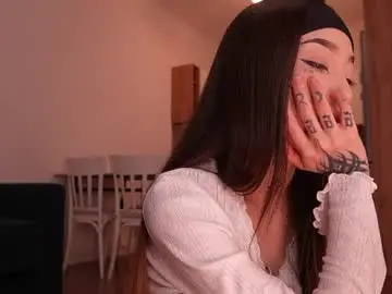 Sharlin_13  live sex cam