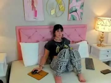 Trouble_13_  live sex cam