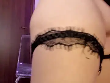 Bri4anna  live sex cam