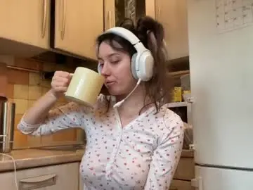 Evapresti  live sex cam