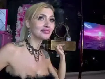 Fetishsarah  live sex cam