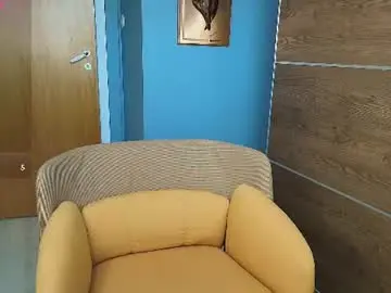 Innocentmia6  live sex cam