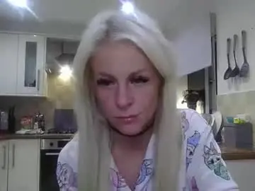Lexxileox  live sex cam