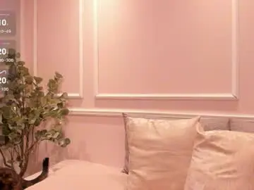 Maia_lion  live sex cam