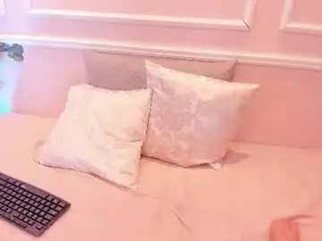 Maia_lion  live sex cam