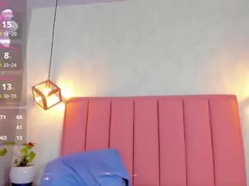 Mileyjoas  live sex cam