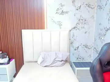 Mileyjoas  live sex cam