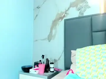 Mileyjoas  live sex cam