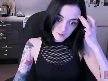 Miura_moon  live sex cam
