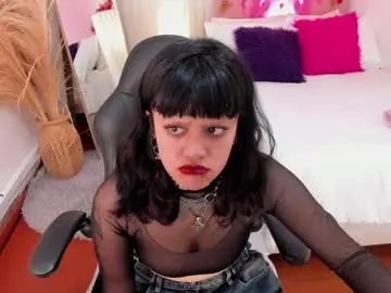 Nahemot_sadish  live sex cam