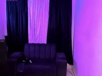 Summerpurple  live sex cam