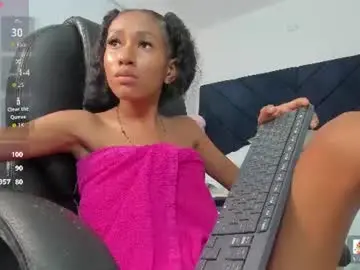 Vicky_castillo  live sex cam