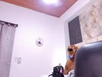 Vicky_castillo  live sex cam
