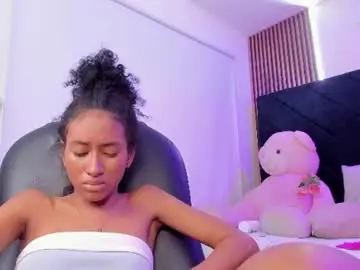 Vicky_castillo  live sex cam