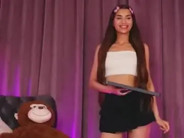 Zariaavera  live sex cam