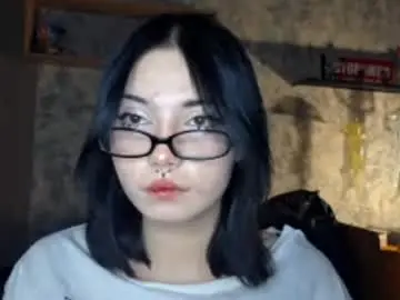 Alberthamazierski  live sex cam