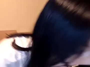 Alberthamazierski  live sex cam