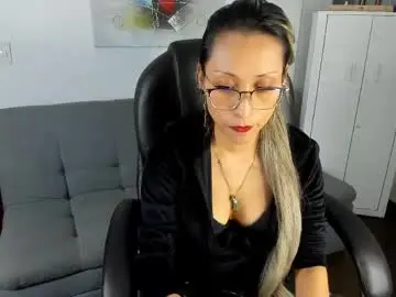 Alexia_james_  live sex cam