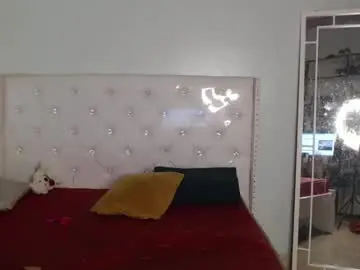 Blackmelaninqueen  live sex cam