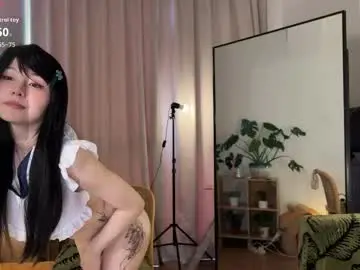 Liunana  live sex cam