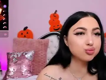 Luckyymia  live sex cam