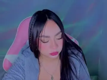 Lyavalmont  live sex cam