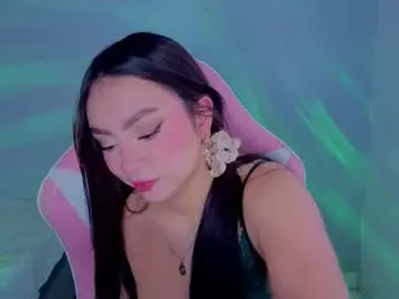 Lyavalmont  live sex cam