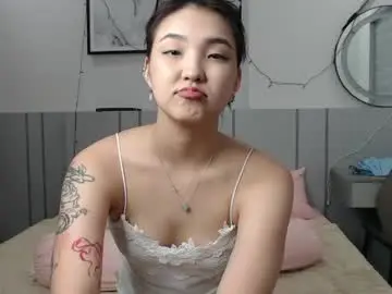 Maiaxoxo  live sex cam