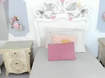 Meganstar__  live sex cam