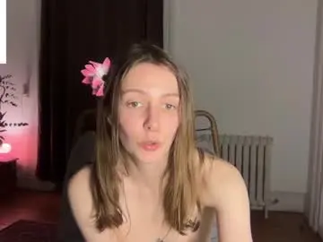 Sweetyforever  live sex cam