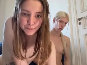 Sweetyforever  live sex cam