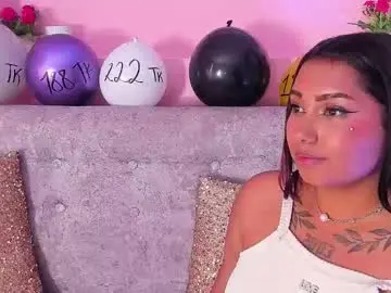 Tinna_noa  live sex cam