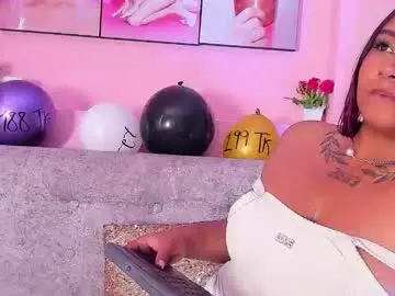 Tinna_noa  live sex cam