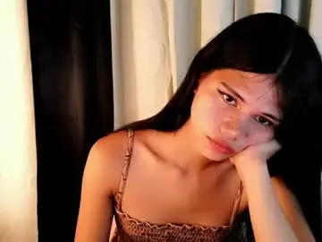 Yourfavoratevivian  live sex cam