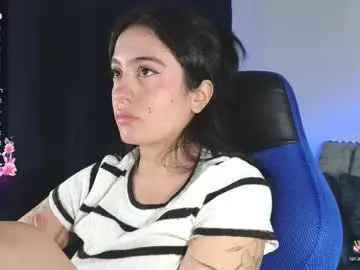 Zaradames_  live sex cam