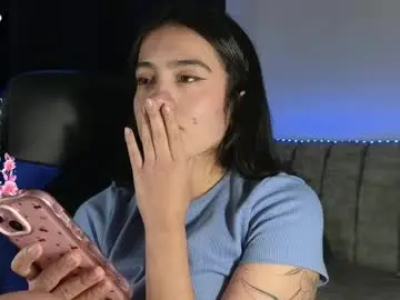 Zaradames_  live sex cam